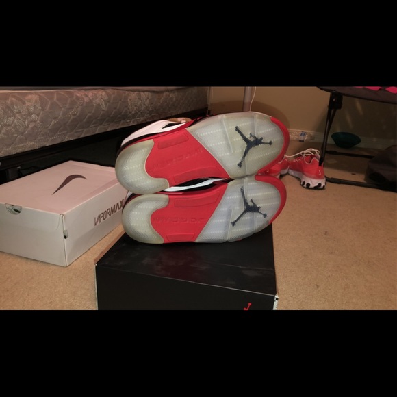 Air Jordan 5 Low ‘Fire Red’ 2016 - Picture 5 of 7